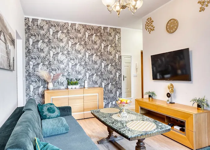 Firfas 6 Apartment *